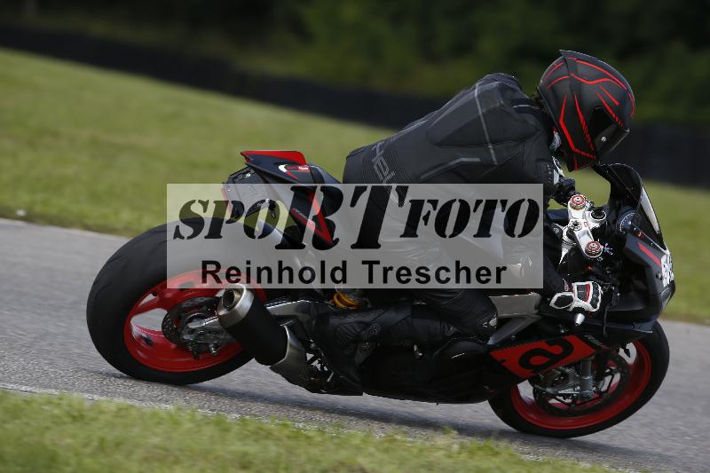 /Archiv-2024/29 12.06.2024 MOTO.CH Track Day ADR/Gruppe blau/58